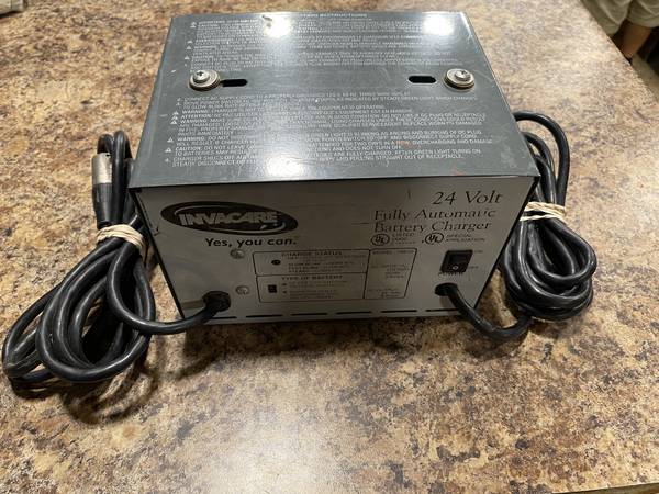 Invacare 16810 Wheelchair Battery Charger Fully Automatic 24 Volt 1