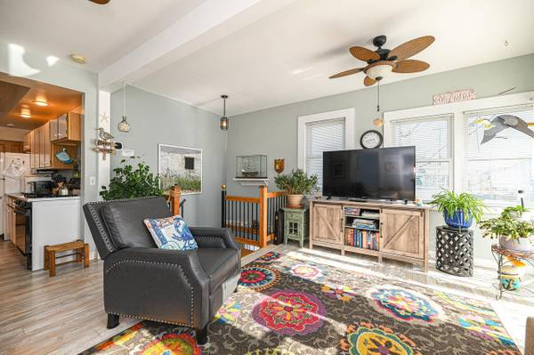 $3,195 / 2br - 1544ft2 - Welcome to 24 Island Path Home Rent (Hampton)63932187997571120