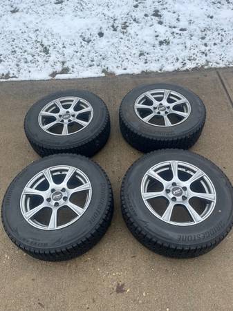 Set of (4) Bridgestone Blizzak Winter Tires And Wheels 1