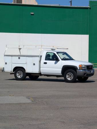 2003 GMC Sierra 2500HD - Photo 2