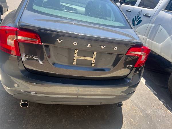 2013 Volvo S60 T5 Turbo - $3,900 (Oceanside)63469757686529123
