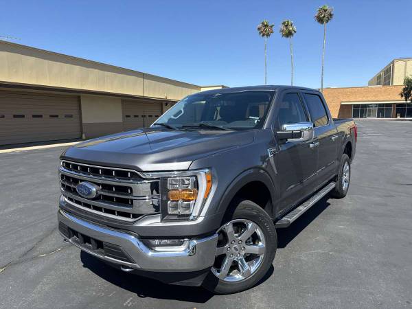 2023 Ford F150 Lariat 4X4 - Photo 3