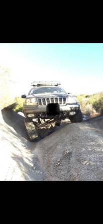 Jeep grand cherokee overland 4x4 off road - $6,500 (San Diego)63470063560577124