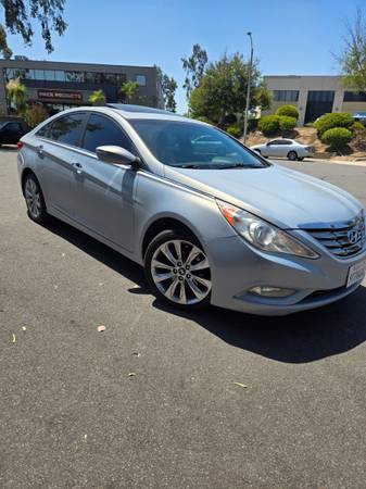 201 HYUNDAI SONATA SE - $4200 (San Diego)63440946919043124