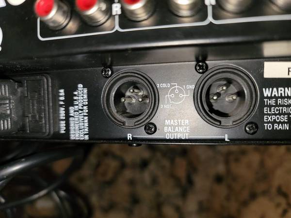 Gemini CDM-1000 Professional Stereo Preamp Mixer.