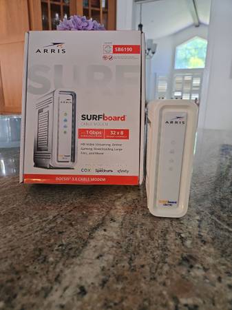 ARRIS SURFboard SB6190 Cable Modem 1