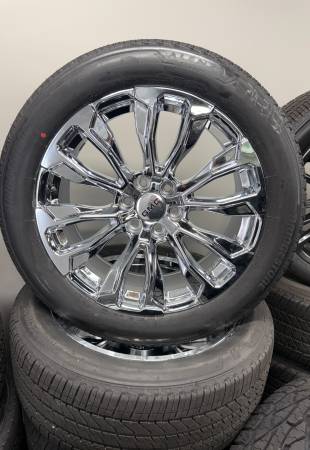 22” Chrome GMC Denali Replica Wheels & Tires 1