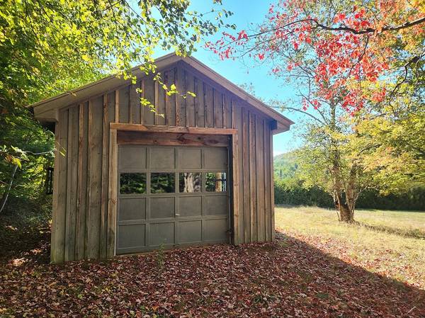 $1,900 / 3br - 1500ft2 - Nestled in the countryside around Calais (Woodbury)63969737667331122