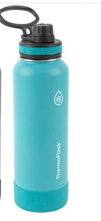 New never used 40 ounces double wall vacuum insulated ThermoFlask 1