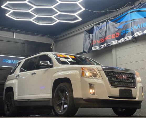 2015 GMC Terrain SLT-1 - Título Limpio, Un Solo Dueño, Bajos Kilómetros! - $6,900 (Advanced Premier Auto LLC)63616172781953120