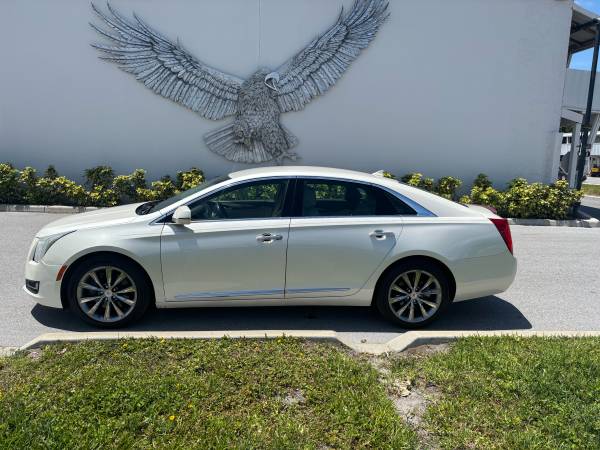 2014 Cadillac XTS (SOLO 72,000 MILLAS/CARFAX LIMPIO) - $11,490 (Largo)63443284573185121