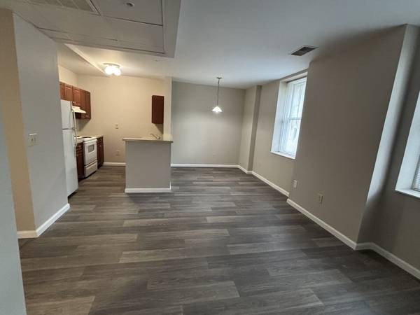 $765 / 1br - Newly Renovated 1 Bedroom (Saint Louis)63770209361283122