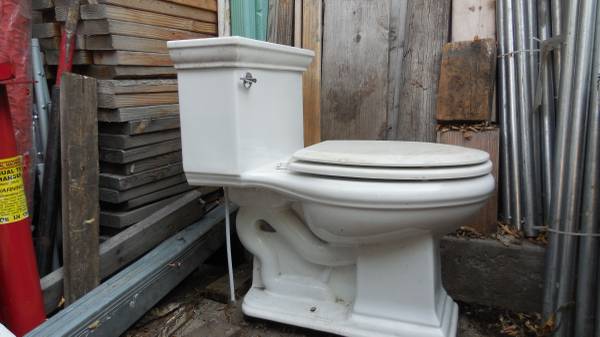 Toilet- One piece 1
