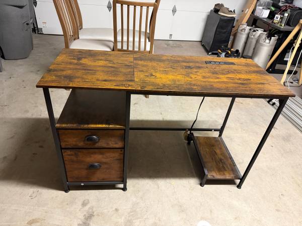 Desk with outlets/usb ports 1