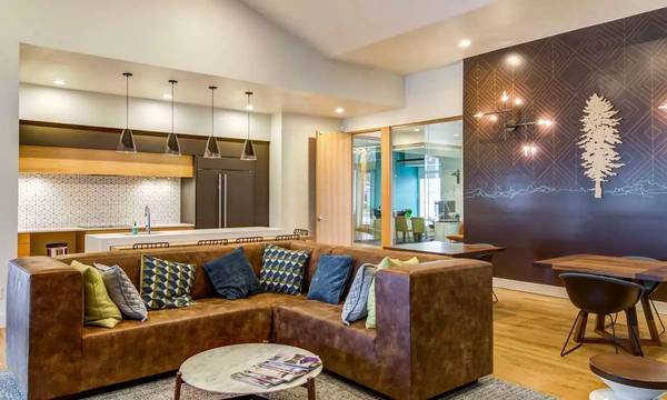 $1,795 / 2br - 936ft2 - Celebrate space and comfort in our 2 BR. (Beaverton - Beaverton Farmers' Market)63831608206083124