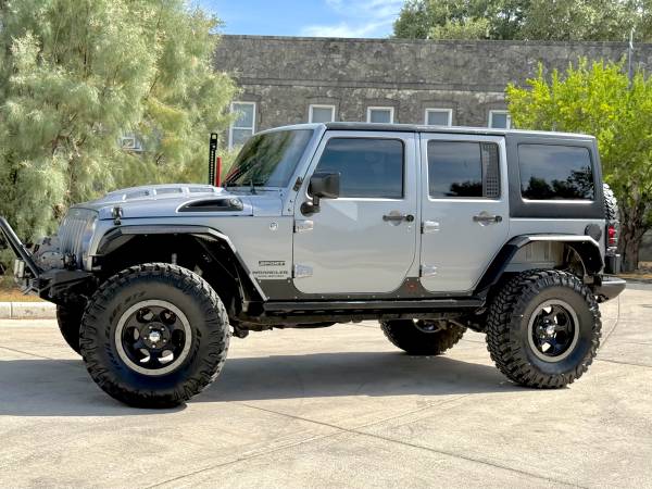 2015 JEEP WRANGLER 1
