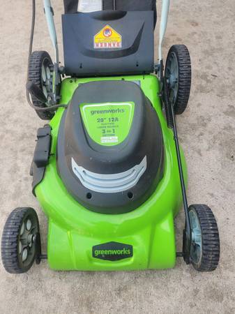Greenworks lawn mower 1