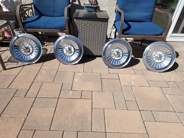 1957 ford hubcaps 1