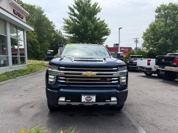 2021 Chevrolet Silverado 2500HD - Photo 3