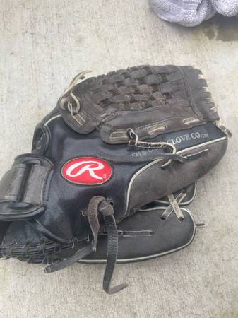 Rawlings fast pitch softball glove 1