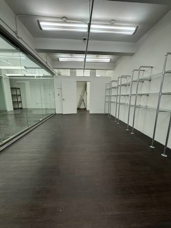 $5,900 / 1656ft2 - Suite #504 - Midtown office space - No Security Deposits (Midtown)63816729636611122