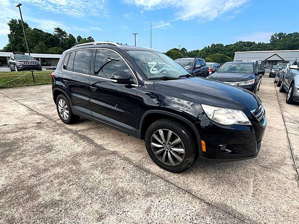 2011 Volkswagen Tiguan SEL - $8995.0063620279890689124