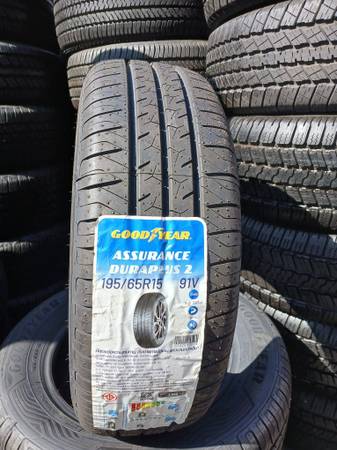 4 New Tires Installed/ 4 Llantas Nuevas Instaladas 195/65/15 Good Year 1