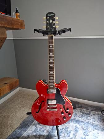 Epiphone ES-335 1
