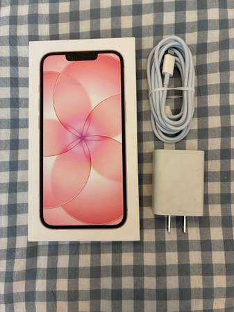 iPhone 13 1