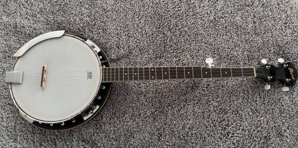 IBANEZ BANJO 1