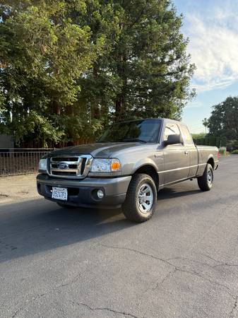 2011 Ford Ranger XLT Truck Extended Cap 3.0 Liter - $8,900 (los gatos)63654702095235120