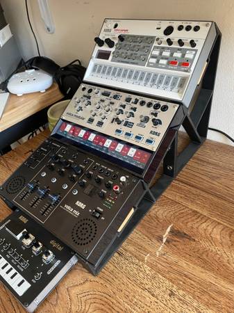 Korg Volca Modular, Volca Sample2, Volca Mix, NTS-1 - fun jam station 1