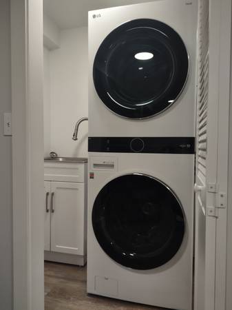 $1,500 / 2hab - 750ft2 - Unidad inferior de una casa, University Park (Portland)63842023350787122
