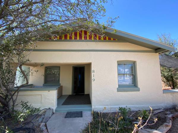 5 bedroom/2 bath historic house for rent in downtown Tucson 1
