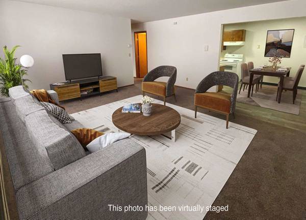 $980 / 2br - 775ft2 - Spacious 2BR – Stylish Retreat Near Dining & Shops (1310 15th Street North, St. Cloud, MN)63988653960067121