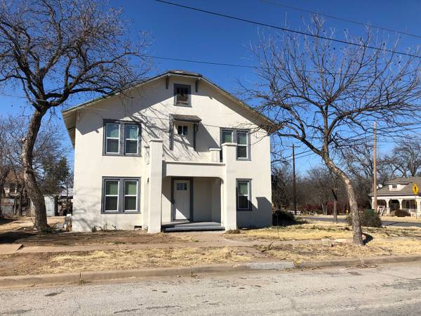 $650 / 1br - 665ft2 - Completely Updated 1 Bedroom Apartments! (502 Cottonwood St. - 1, Coleman, TX)63810546535555120