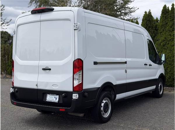 2020 Ford Transit 150 - Photo 7