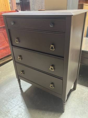 Chest of 4 Drawers Dresser 65114 1
