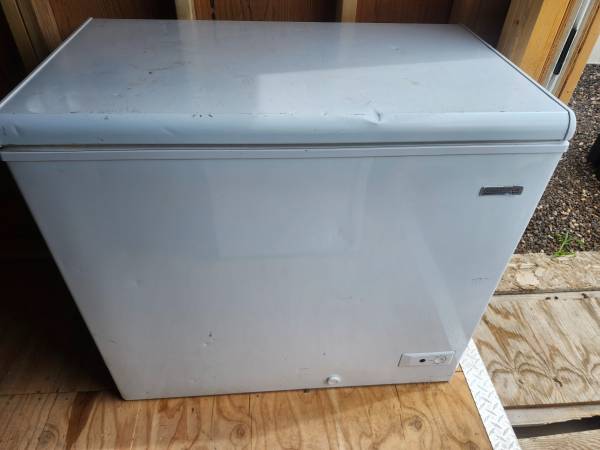 7.1 Cubic Ft Chest Freezer 1