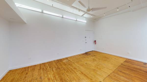 $1,800 / 300ft2 - OFICINA DE ARTE, MASAJE, ESTÉTICA Y TATUAJE 2J (Greenpoint Brooklyn)63689827058051123