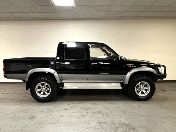 RHD Conducción por la derecha - Camioneta Toyota Hilux 4x4 de 1996 - EagleCars.com - $31,900 (Spokane, WA)63624449984515122