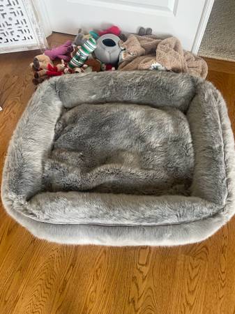 Restoration Hardware Dog Bed 1