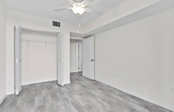 $720 / 1br - NEW 1/1 APARTMENT WITH LOW MOVING COST (MIAMI)64049279053315122
