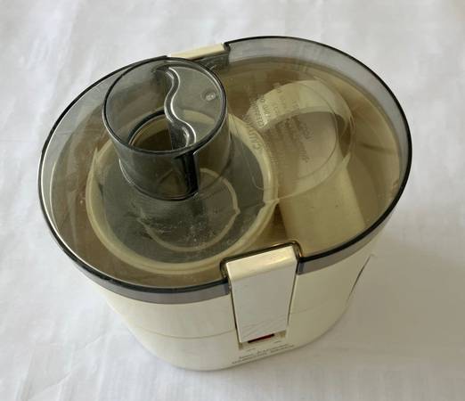 Small Kitchen Appliances: Juicer, Rice Cooker 1