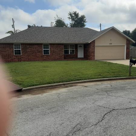 236 N Foster Spfd MO 65802  Willard Schools 1