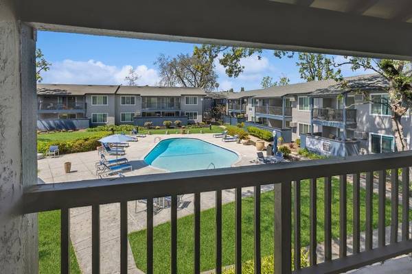 $3,190 / 2br - 831ft2 - Your Beautiful New Home is Waiting!!! (san jose east)64000753805569121