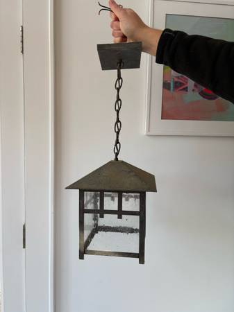 Vintage exterior light fixture. 1