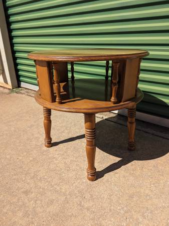 Mid Century Colonial Round Side Table 1