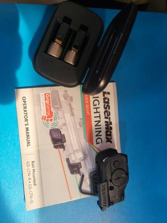 Lasermax lightning gripsense 1
