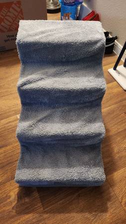 Pet Steps 1